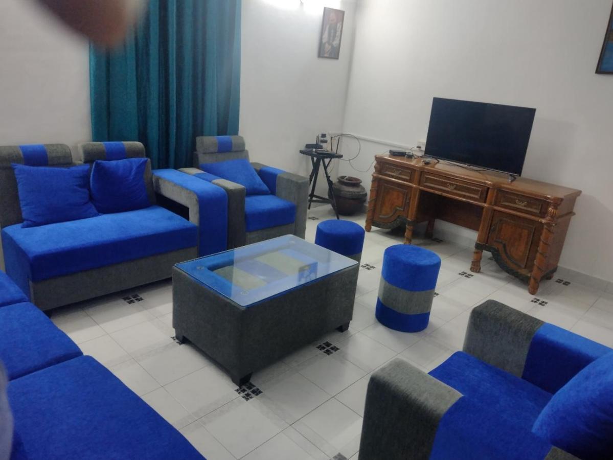 Amazing Hilltop 4 Bhk Villa With Private Pool Near كاندولِم المظهر الخارجي الصورة